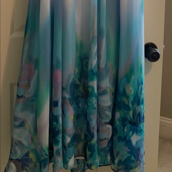 Prom/Homecoming/Formal Multi-color Dress. - Picture 2 of 6